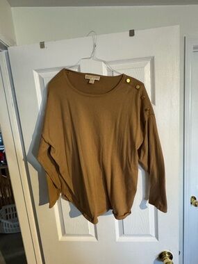 Michael Kors Camel Button-Shoulder Long Sleeve Sweater